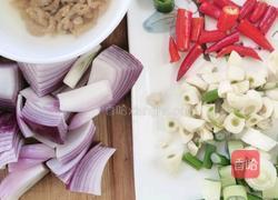 虾仁木耳炒山药的做法图解3