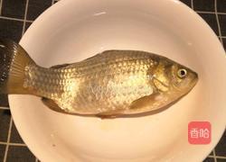 鲫鱼豆腐汤的做法图解3