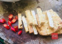 芹菜炒豆腐干的做法图解5