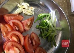 番茄炒蛋的做法图解1