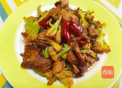 干煸五花肉炒花菜的做法图解8