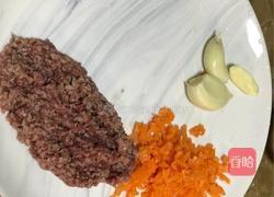 宝宝辅食（胡萝卜牛肉粥）的做法图解1