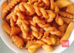 炸小麻花的做法图解5