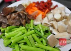 芦笋时蔬炒杏鲍菇的做法图解1