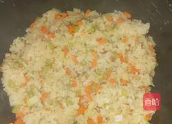 鸡蛋糯米卷饭的做法图解2