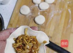 酸菜馅包子的做法图解5