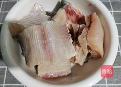 红烧鱼的做法图解1