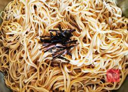 家常葱油拌面的做法图解9