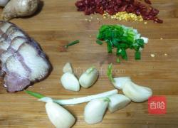 莴笋炒腊肉的做法图解4