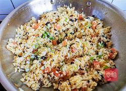 可爱蛋炒饭的做法图解5
