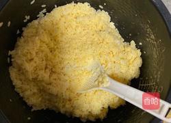 美味蛋炒饭的做法图解1