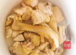 红枣花胶炖鸡汤的做法图解4