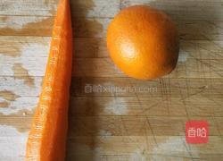 胡萝卜馒头的做法图解1