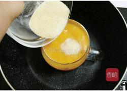 芒果慕斯蛋糕的做法图解4