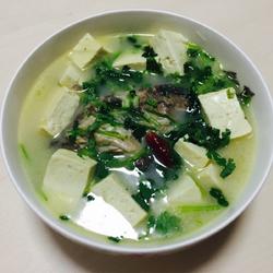 鲫鱼炖豆腐的做法[图]