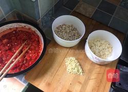 开胃辣椒酱的做法图解1