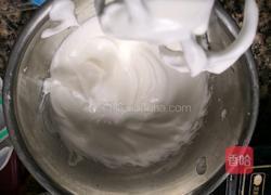 轻芝士蛋糕的做法图解4