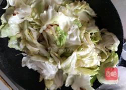 手撕包菜的做法图解2