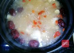 银耳莲子雪梨羹(砂锅版)的做法图解5