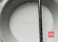 刮凉粉的做法图解1