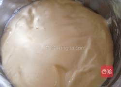 海绵杯子蛋糕的做法图解4