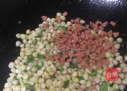 青椒火腿肠玉米的做法图解3