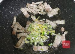 五花肉豆角土豆焖面的做法图解3