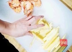 粤味土豆基围虾的做法图解2