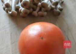 西红柿蟹菇汤的做法图解1