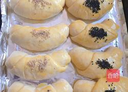 奶香牛角面包的做法图解5