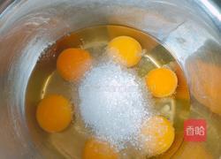 法式全蛋海绵蛋糕的做法图解2