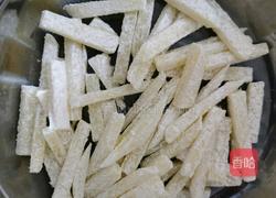宅家必备下午茶~炸鸡翅薯条的做法图解7
