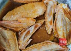 宅家必备下午茶～炸鸡翅薯条的做法图解8