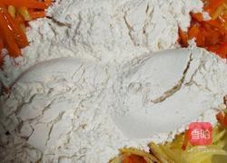 胡萝卜土豆饼的做法图解4