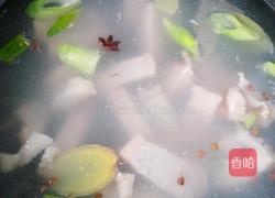 红烧肉炖粉条的做法图解2