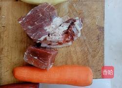 萝卜炖牛肉的做法图解1