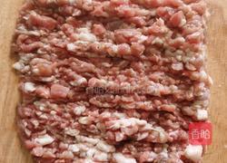 猪肉土豆包子的做法图解7