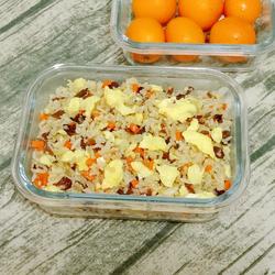 木耳胡萝卜蛋炒饭便当的做法[图]