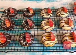 草莓甜甜圈的做法图解17