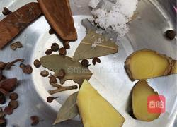 电饭煲焖鸡的做法图解1