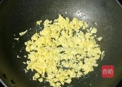 芹菜肉沫蛋炒饭便当的做法图解5