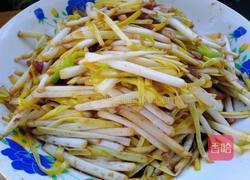 蒜黄炒肉的做法图解5