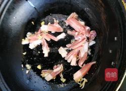 蒜黄炒肉的做法图解3
