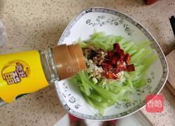 凉拌莴笋的做法图解3