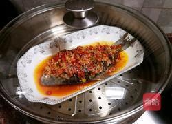 剁椒鲫鱼的做法图解11