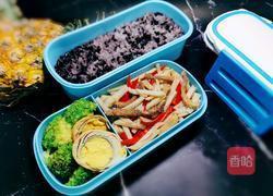 莲菜炒肉丝双色米便当的做法图解13