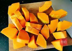 南瓜牛肉丸子汤的做法图解4