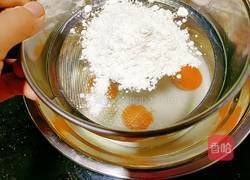 虾粒电饭煲蛋糕的做法图解4