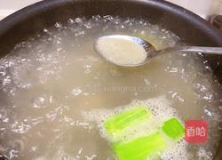 排骨山藥胡蘿卜湯的做法圖解6