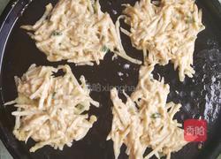 土豆鸡蛋饼的做法图解4